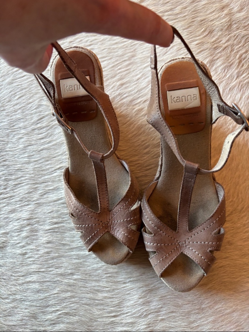 Platform espadrille sandals. - Picture 4 of 12